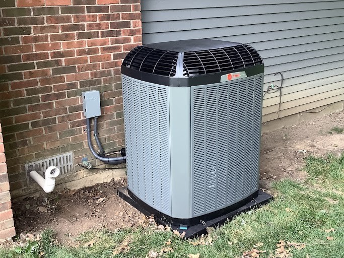 Concerned about AC noise? Learn which sounds are normal, which need attention, and when to call Logan Services for expert HVAC help in Dayton, Columbus, and Cincinnati.