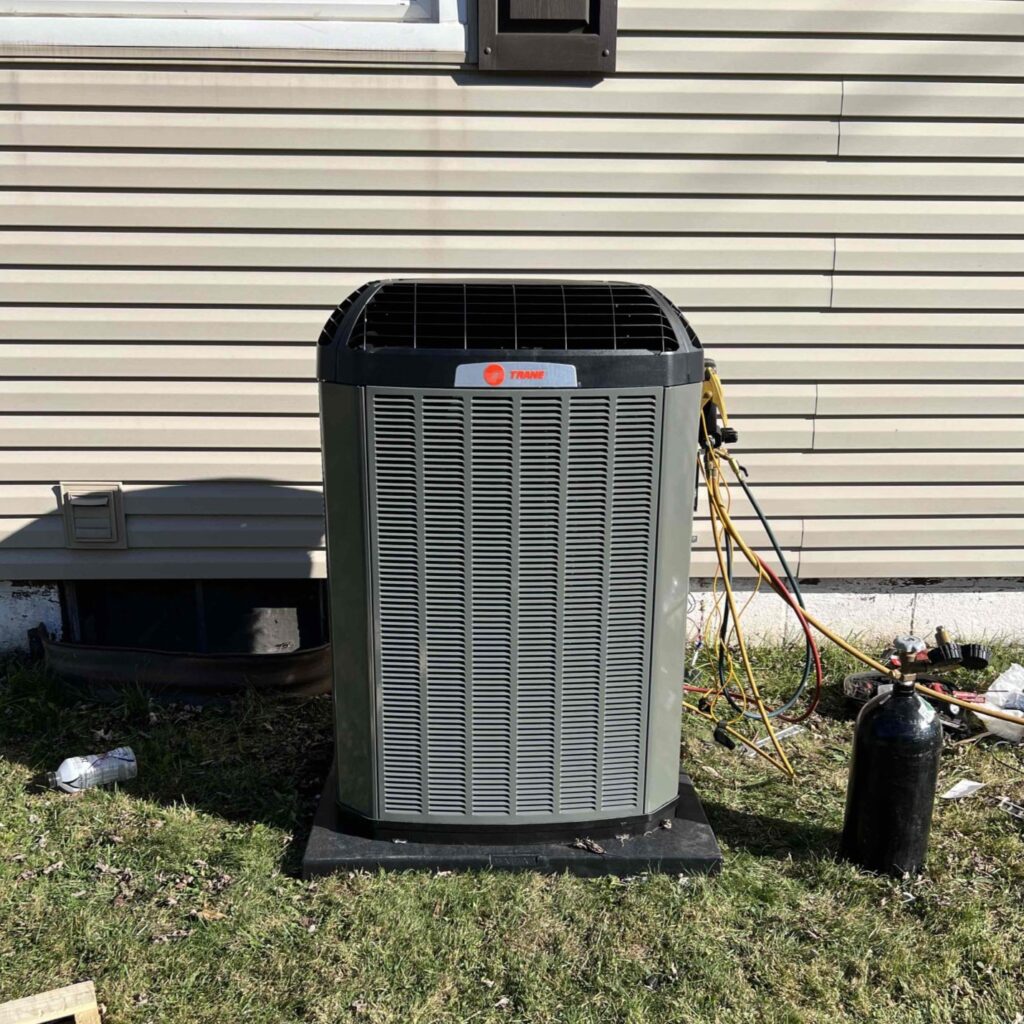 Trane heat pump installed for a Miamisburg, OH, household by Logan Services.
