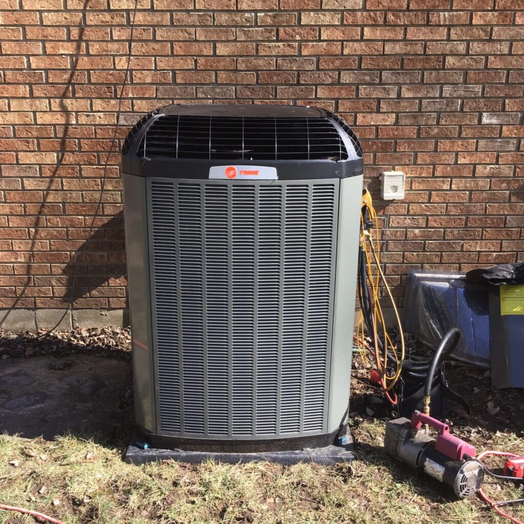 Trane XL18 AC installed in Troy, OH, by Logan Services.