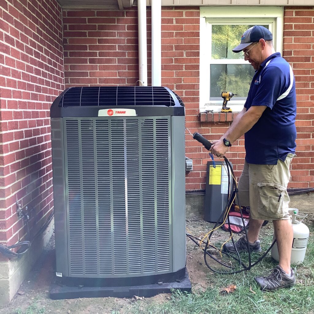 Trane heat pump being installed in Kettering, OH, by Logan Services.