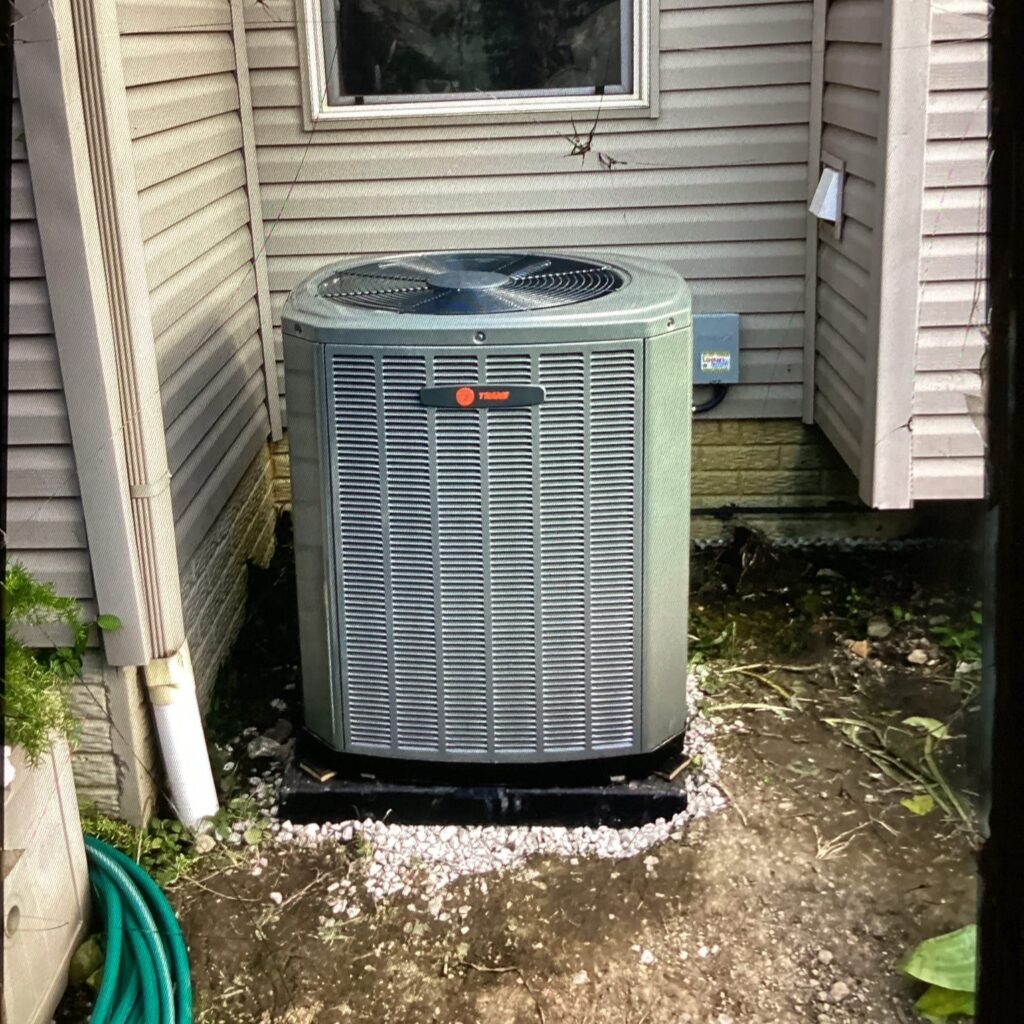 Trane XR15 AC unit installed in Columbus, OH, by Logan Services.