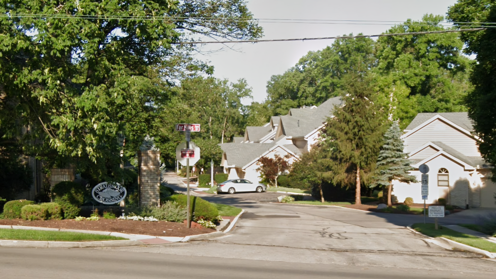 Strathmoor Crossing - Kettering neighborhood