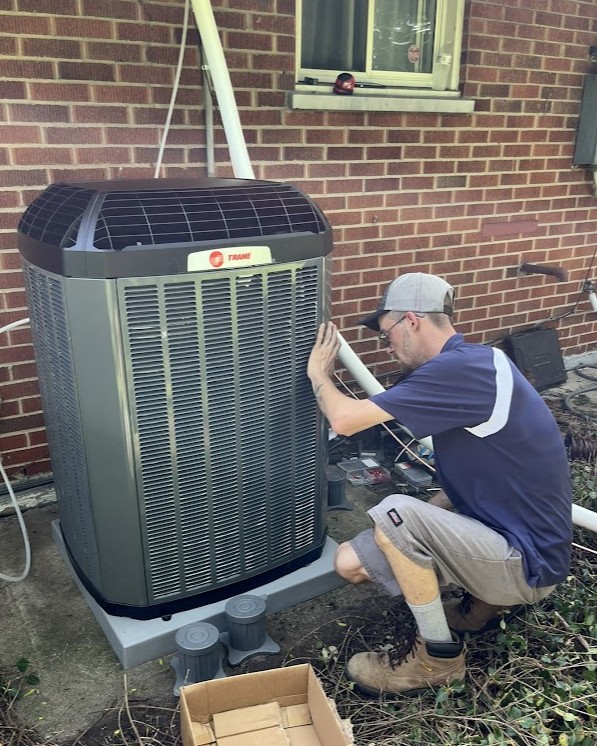 Stay cool with expert AC repair, maintenance & installation in Burlington, KY. Logan Services keeps your home comfortable and energy efficient.