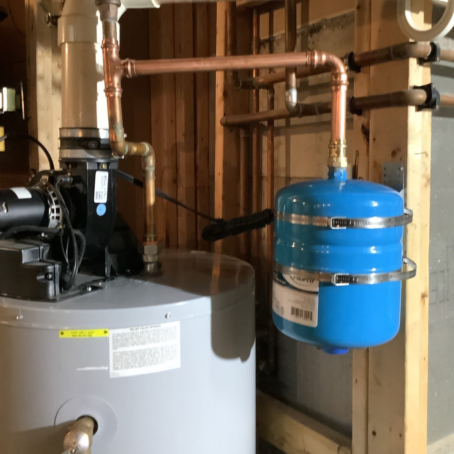 Water heater expansion leak repaired by Logan Services in Dayton, OH.