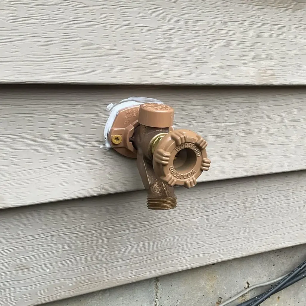 Outdoor spigot replaced by Logan Services plumber in Cincinnati