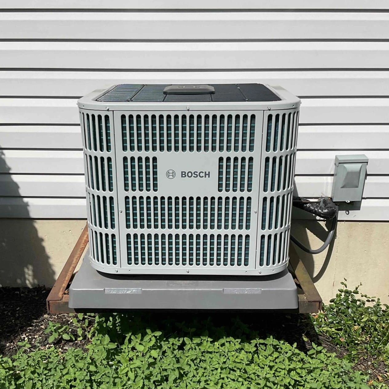 BOSCH air conditioner serviced by Logan Services