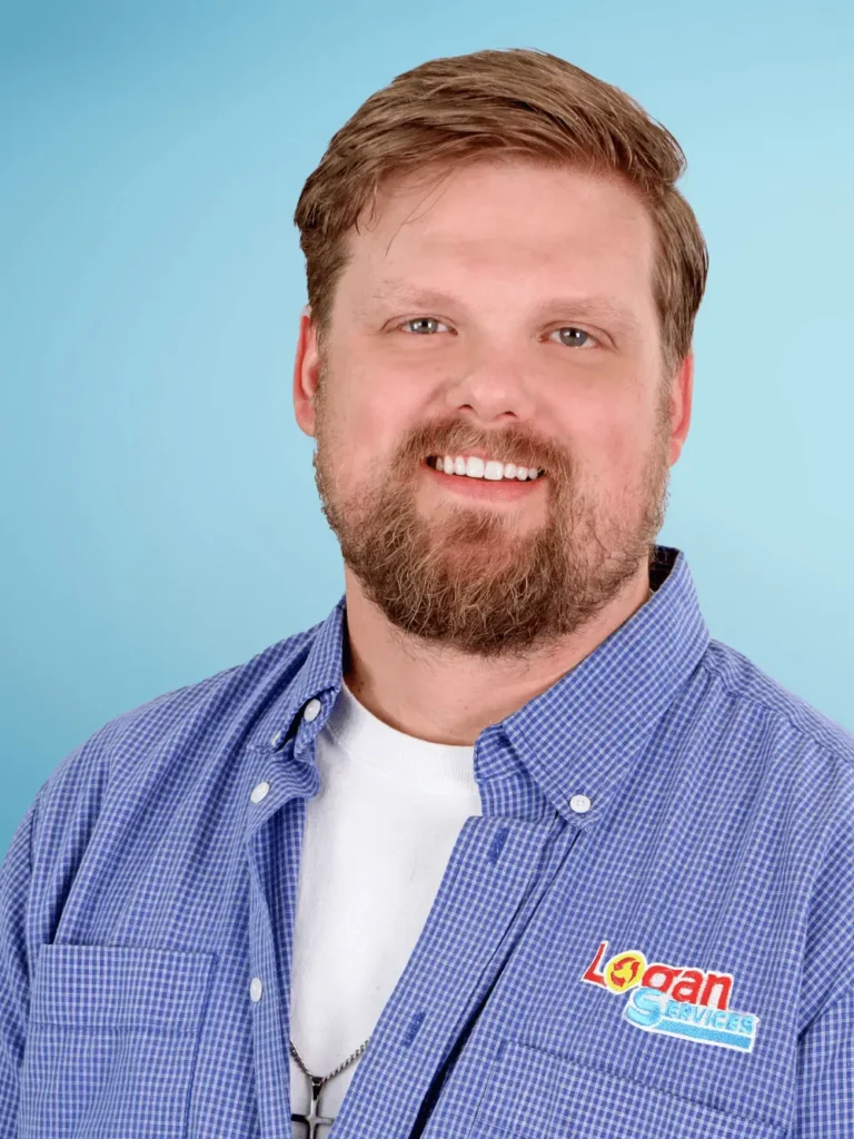 Logan Services employee