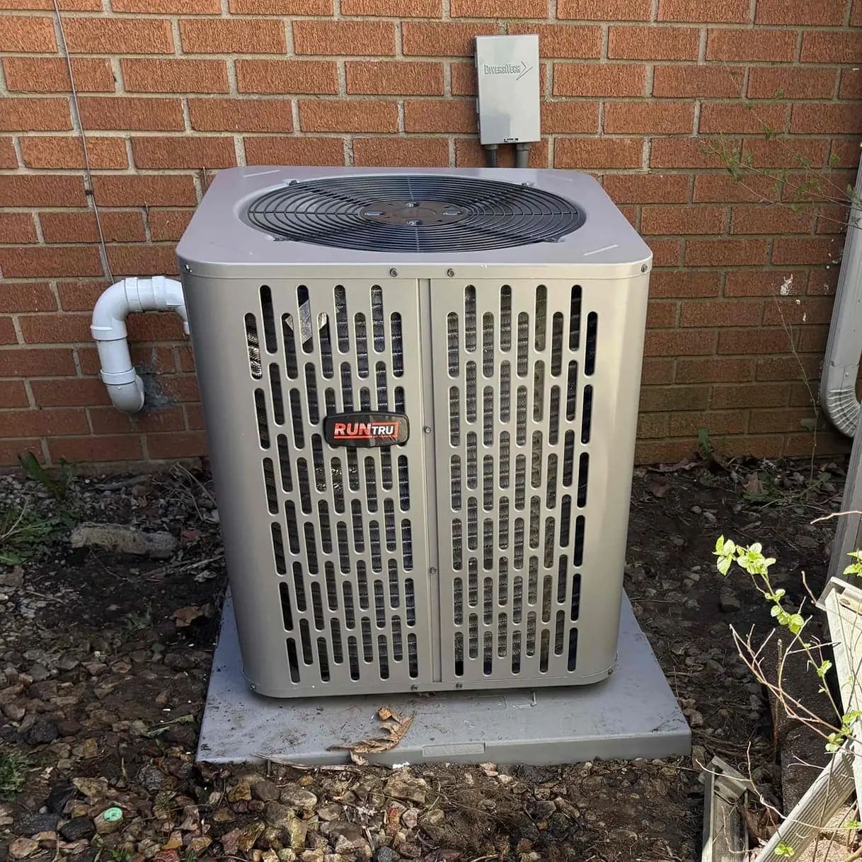 RunTru AC unit installed in Miamisburg by Logan Services.