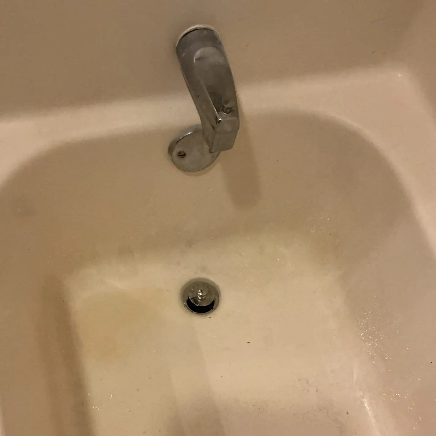 Tub drain cleared by Logan Services plumbers in Dayton, OH